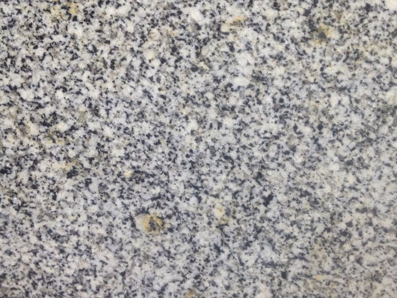 Серая горка гранит в Коврове